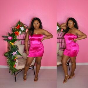 Brand New Never worn Hot Pink Strapless Corset Dress